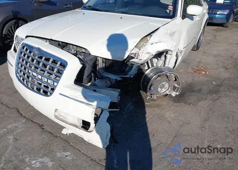 2006 Chrysler 300 Touring из США, поврежденный, VIN 2C3KA53G06H114021